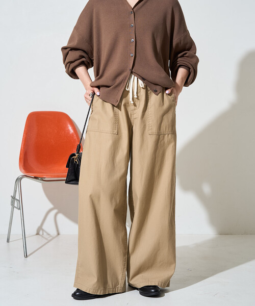 FREAK'S STORE(フリークスストア)の「限定展開 バックツイル 紐 ベイカー パンツ(その他パンツ・レディース・ブラック/ベージュ/オリーブ/ナチュラル/チャコール・SMALL/MEDIUM)」の4枚目の写真