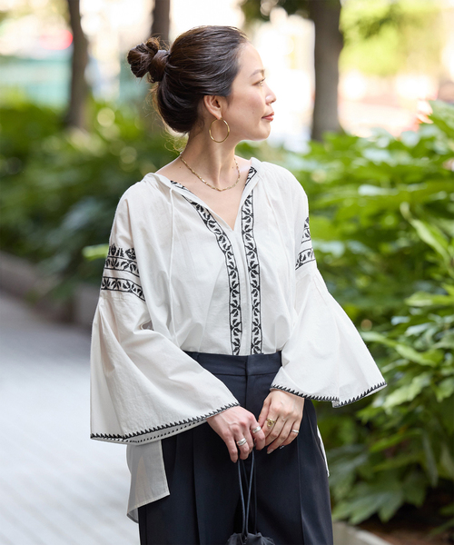 Worship／刺繍 Tasseled Blouson — блузон с вышивкой и кистями