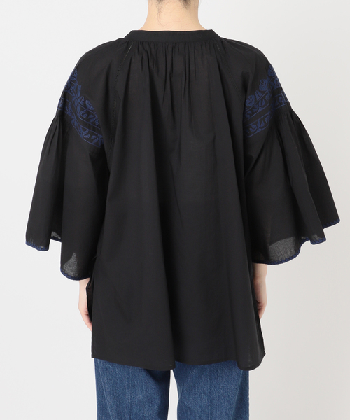 B.C STOCK(ベーセーストック)の「ウォッシャブル / 刺繍タッセルブラウス(シャツ/ブラウス・レディース・ホワイト/ブラック・FREE)」の3枚目の写真