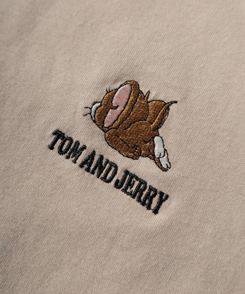 Tom&Jerry(トムアンドジェリー)の「【71】【TOM&JERRY/トムとジェリー】クルーネック ロングスリーブ Tシャツ/袖プリント&刺繍/ヴィンテージ風/ユニセックス/レディース/メンズ(Tシャツ/カットソー・レディース・ベージュ/ブラック/ブラック系/アイボリー・M/L/XL)」の9枚目の写真