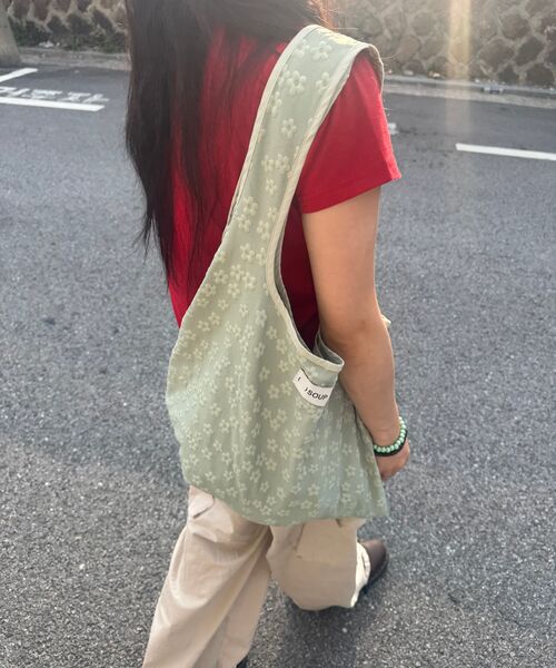 BLANKSOUP（ブランクスープ）の「Floral Shopper Bag Sage Green（ショルダーバッグ・レディース・その他・FREE）」の3枚目の写真