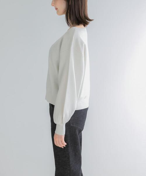 URBAN RESEARCH ROSSO WOMEN(アーバンリサーチ ロッソ)の「『一部WEB限定カラー』2WAYオフショルスウェットニット(ニット/セーター・レディース・ホワイト系その他/ネイビー・FREE)」の12枚目の写真