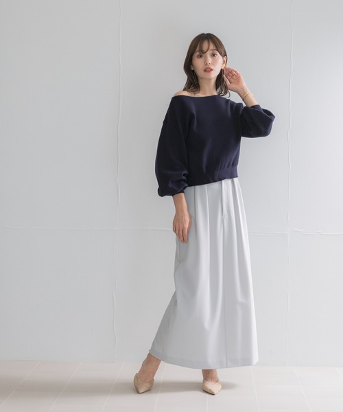 URBAN RESEARCH ROSSO WOMEN(アーバンリサーチ ロッソ)の「『一部WEB限定カラー』2WAYオフショルスウェットニット(ニット/セーター・レディース・ホワイト系その他/ネイビー・FREE)」の5枚目の写真