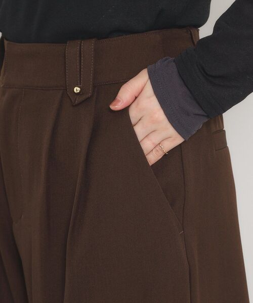 ITS'DEMO(イッツデモ)の「ロールアップ2タックワイドパンツ(その他パンツ・レディース・ブラック/ブラウン系その他・00)」の9枚目の写真