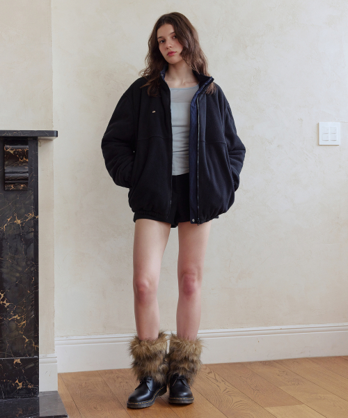 AFTERHOURS（アフターアワーズ）の「REVERSIBLE PADDED JUMPER (NAVY-BLACK)（ダウンジャケット/コート・レディース・ネイビー・FREE）」の5枚目の写真