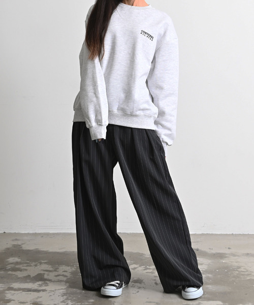 CONVERSE(コンバース)の「『CONVERSE/コンバース』スウェット CT裏毛バックグラフィッククループルオーバー 長袖(スウェット・レディース・ブラック/オートミール・XL/M/L)」の8枚目の写真