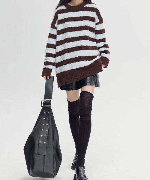 SHERU(シェル)の「ワイドボーダー ビックシルエット モールニット もちもこ(ニット/セーター・レディース・ブラウン/ブラック・M)」の10枚目の写真