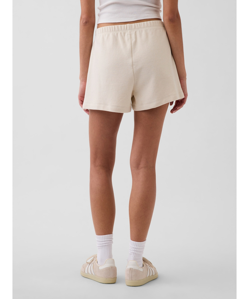 GAP(ギャップ)の「リラックスフィット イージーウエスト ショートパンツ(スウェットパンツ・レディース・ブルー/オリーブ/ダークブラウン/アイボリー・S/XXS/XS/L/M)」の9枚目の写真