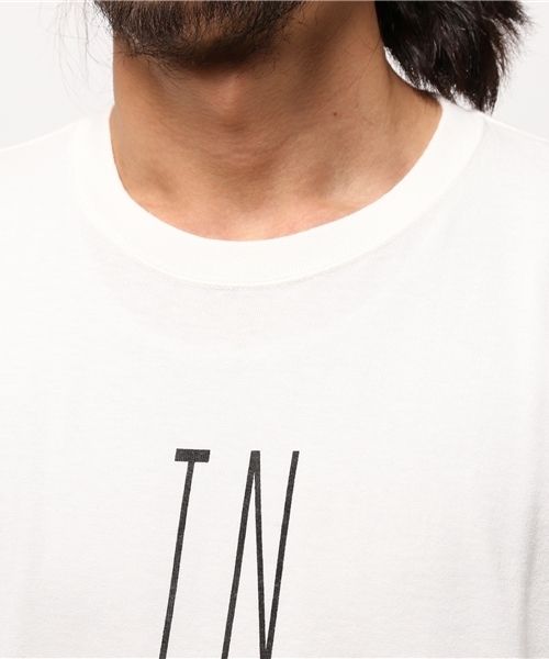 FACTOTUM(ファクトタム)の「プリントT IN THE SILENCE FACTOTUM/ファクトタム(Tシャツ/カットソー・メンズ・ホワイト/ブラック/グリーン・46/44/48)」の6枚目の写真