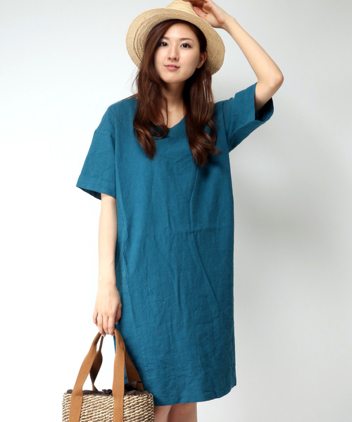 LBC（エルビーシー）の「リネンコットンレーヨンVネックワンピース                  （ワンピース・レディース・ダークグレー/マスタード/ダークブルー・MEDIUM/LARGE）」の3枚目の写真