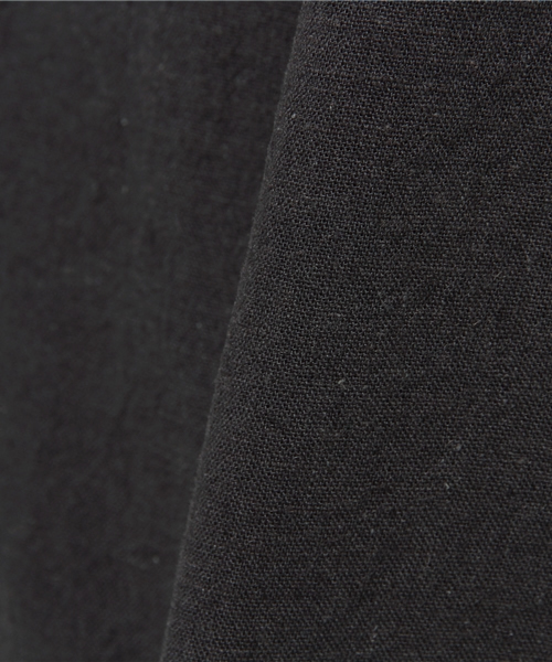 LBC（エルビーシー）の「リネンコットンレーヨンVネックワンピース                  （ワンピース・レディース・ダークグレー/マスタード/ダークブルー・MEDIUM/LARGE）」の5枚目の写真