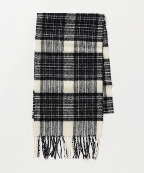 SHIPS JET BLUE（シップスジェットブルー）の「JOHN SCOTT: ラムウール チェックマフラー 【25×180】（マフラー・メンズ・ブラック/オリーブ/キャメル/レッド/ダークグレー/ネイビー・ONE SIZE）」の12枚目の写真