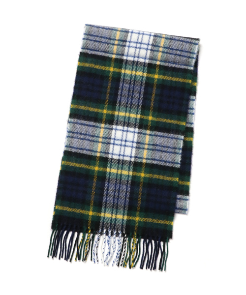 SHIPS JET BLUE（シップスジェットブルー）の「JOHN SCOTT: ラムウール チェックマフラー 【25×180】（マフラー・メンズ・ブラック/オリーブ/キャメル/レッド/ダークグレー/ネイビー・ONE SIZE）」の11枚目の写真
