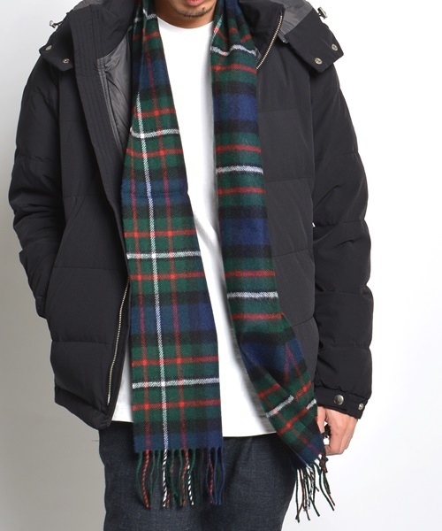 SHIPS JET BLUE（シップスジェットブルー）の「JOHN SCOTT: ラムウール チェックマフラー 【25×180】（マフラー・メンズ・ブラック/オリーブ/キャメル/レッド/ダークグレー/ネイビー・ONE SIZE）」の19枚目の写真