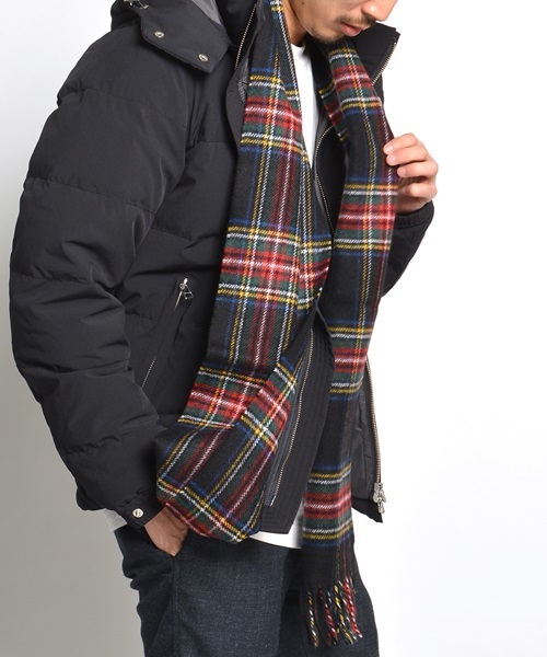 SHIPS JET BLUE（シップスジェットブルー）の「JOHN SCOTT: ラムウール チェックマフラー 【25×180】（マフラー・メンズ・ブラック/オリーブ/キャメル/レッド/ダークグレー/ネイビー・ONE SIZE）」の18枚目の写真