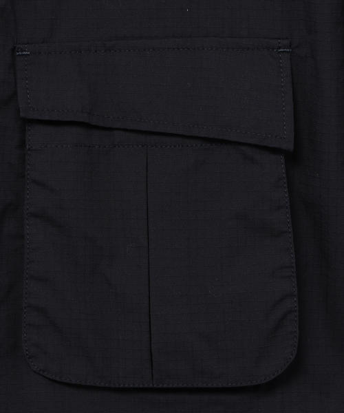 SHIPS Days(シップスデイズ)の「SHIPS Days: リップストップ ファティーグ ジャケット(ブルゾン・メンズ・オリーブ/ネイビー・MEDIUM/LARGE/SMALL)」の4枚目の写真