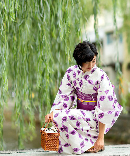 kimonomachi（キモノマチ）の「レディース 浴衣 コスパ最強！安くて