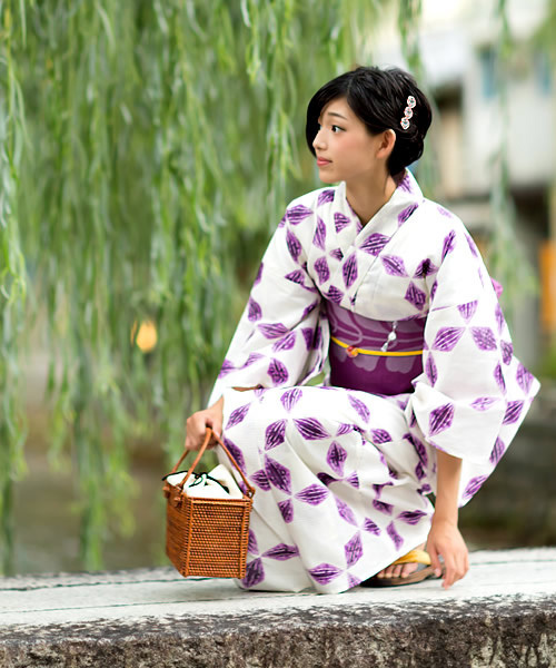 古今 浴衣 紫 パープル 花柄 高級 ブランド浴衣（女性浴衣単品
