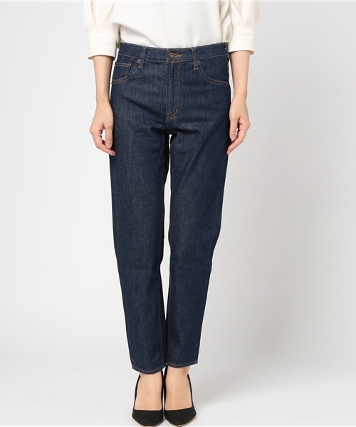 Samansa Mos2 blue（サマンサモスモスブルー）の「デニムテーパードパンツ（デニムパンツ・レディース・ネイビー/ブルー・LARGE/MEDIUM/SMALL）」の10枚目の写真