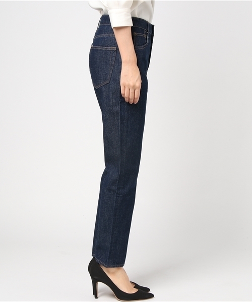 Samansa Mos2 blue（サマンサモスモスブルー）の「デニムテーパードパンツ（デニムパンツ・レディース・ネイビー/ブルー・LARGE/MEDIUM/SMALL）」の5枚目の写真