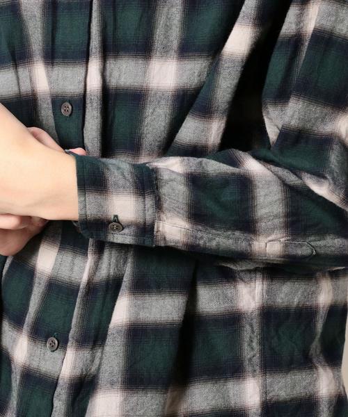 dahl'ia（ダリア）の「【別注】 ＜dahl'ia（ダリア）＞ GATHERS SHIRT BYSP/シャツ ◆（シャツ/ブラウス・メンズ・マスタード/ダークグリーン・MEDIUM/LARGE）」の5枚目の写真