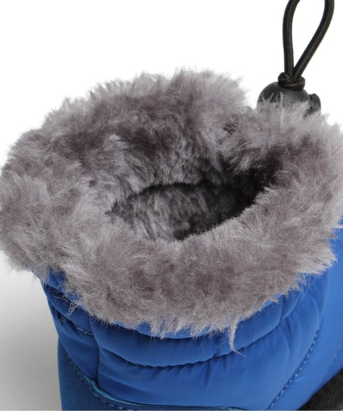 Ampersand（アンパサンド）の「トドラー中綿ボアショートブーツ（ブーツ・キッズ・ブラック/レッド/ブルー・16/17/18/19/20/21）」の14枚目の写真