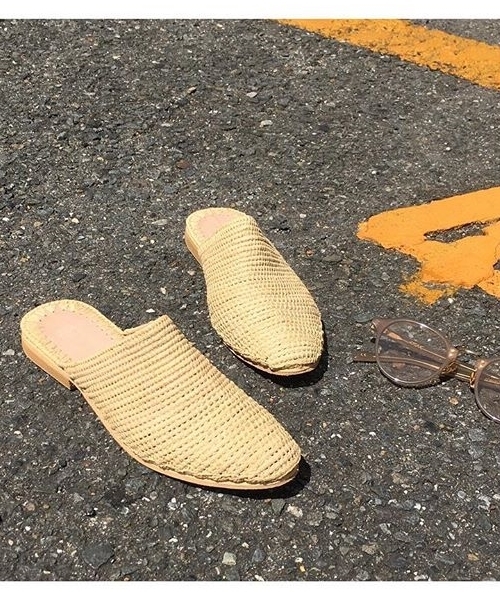 CIAOPANIC(チャオパニック)の「ラフィアスリッパサンダル(その他シューズ・レディース・ベージュ・37/38/39)」の1枚目の写真