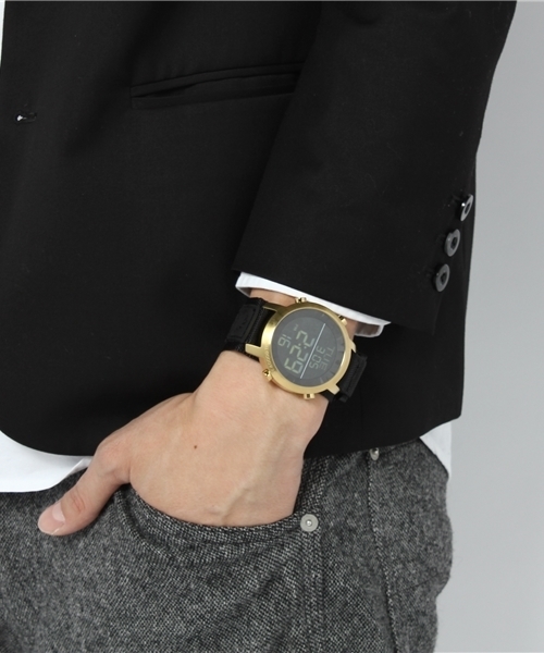 P01（プレイ）の「【P01=プレイ】SUPER DIGITAL（アナログ腕時計・メンズ・ブルー/シルバー/ゴールド/イエロー/ブラック/ホワイト/カーキ/レッド・FREE）」の16枚目の写真