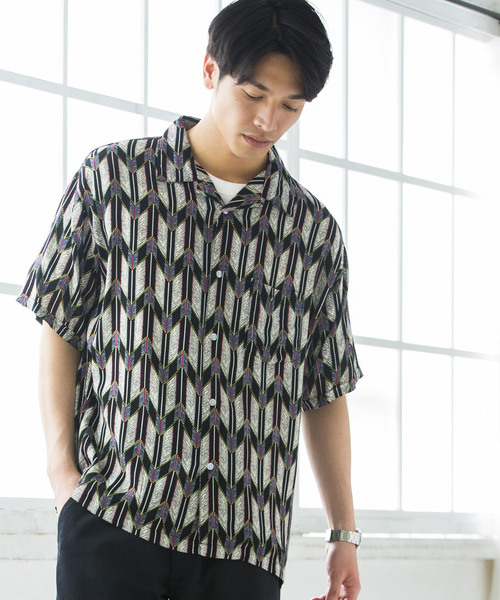 WEGO（ウィゴー）の「WEGO/総柄開襟シャツ（シャツ/ブラウス・メンズ・その他1/その他2/その他3/その他4/その他5・LARGE/MEDIUM）」の2枚目の写真