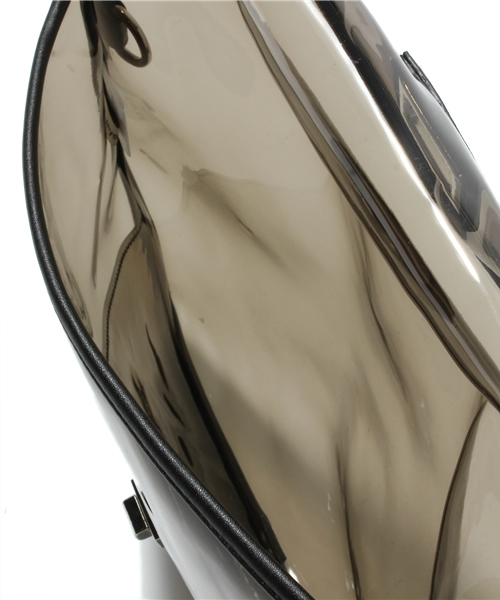 mystic（ミスティック）の「【mystic】 ネオンポーチ付きクリアクラッチ（クラッチバッグ・レディース・アイボリー/ブラック・ﾌﾘ-）」の7枚目の写真