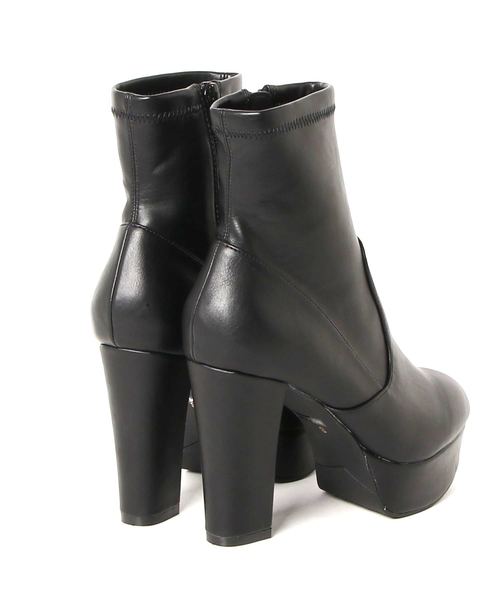 R&E（アールアンドイー）の「【R&E】ストーム付きストレッチショートブーツ（ブーツ・レディース・ブラック/ブラック系その他・LL/M/L/S）」の7枚目の写真