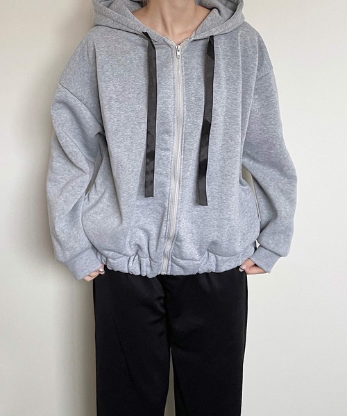 shopnikoniko（ショップニコニコ）の「ロゴ スウェット ビッグシルエット パーカー（パーカー・レディース・ブラック/ベージュ/グレー・フリー）」の9枚目の写真