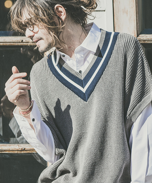 CAMBIO（カンビオ）の「mcg2405-チルデンルーズニットベスト（ベスト・メンズ・ブラック/グレー/ネイビー・S/M/L）」の4枚目の写真