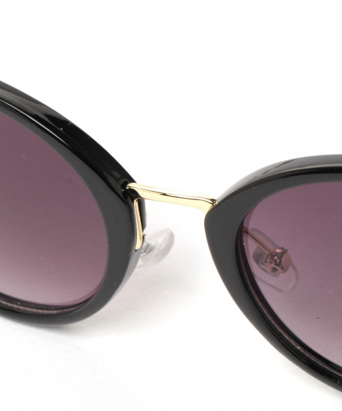 GLOBAL WORK(グローバルワーク)の「UVケア EYE WEAR S/821262(サングラス・レディース・ホワイト/ブラック/ダークブラウン/ブラウン系その他・FREE)」の9枚目の写真