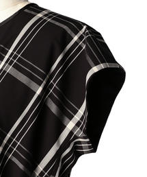 Drawer（ドゥロワー）の「Drawer チェックギャザーワンピース