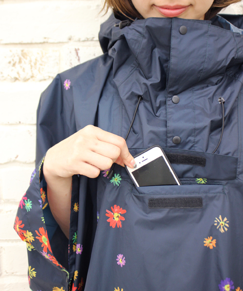 Kastane(カスタネ)の「【TOWER RECORDS×Kastane】レインポンチョ(その他トップス・レディース・ブルー系その他・FREE)」の7枚目の写真