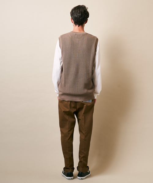 ADPOSION（アドポーション）の「【日本製】片畦編み ニットベスト（ベスト・メンズ・ブラック/ネイビー/ブラウン・MEDIUM/LARGE）」の14枚目の写真