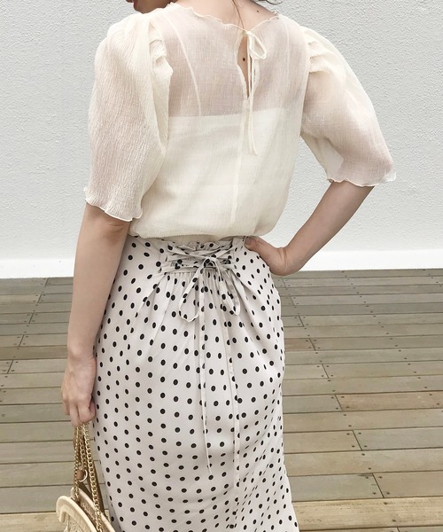 one after another NICE CLAUP（ワンアフターアナザーナイスクラップ）の「シアープリーツブラウス(キャミセット)（シャツ/ブラウス・レディース・オフホワイト/アイボリー/ブルーグレー/モカ/ブラック・FREE）」の12枚目の写真