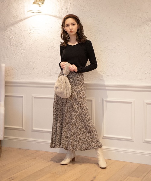 flowriri(フロウリリ)の「flowriri レースデザインカットソー(Tシャツ/カットソー・レディース・ホワイト/ブラック・FREE)」の10枚目の写真