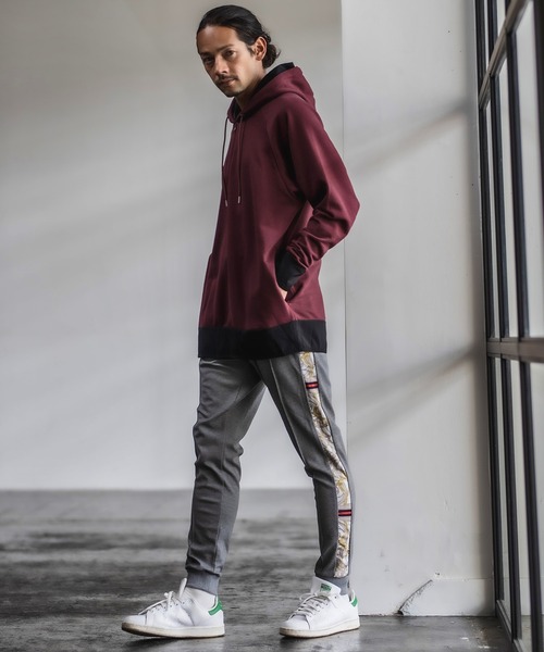 CAMBIO(カンビオ)の「mpa2427-Layered Design Parka パーカー(パーカー・メンズ・オリーブ/ワイン/ブラック/ミックスグレー・L/S/M)」の11枚目の写真