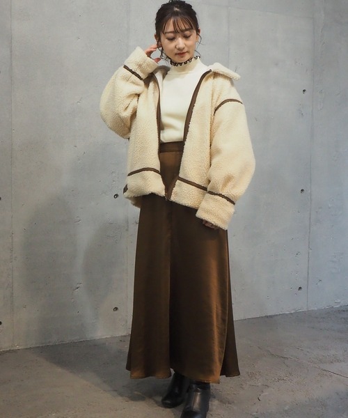 tiptop(ティップトップ)の「2020AW 配色パイピングボアブルゾン(ブルゾン・レディース・ベージュ/ブラウン/アイボリー/オフホワイト・FREE)」の6枚目の写真