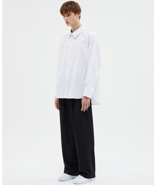 ADD SEOUL（エーディーディーソウル）の「【ADD SEOUL】TWIST SLEEVE STITCH SHIRT / ADD ツイスト スリーブ ステッチ オーバーサイズ シャツ（シャツ/ブラウス・メンズ・ホワイト/ブルー・1/2）」の5枚目の写真