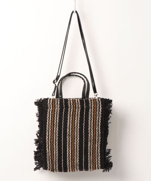 Lilas Campbell(リラキャンベル)の「Lilas Campbell 2WAY Fringe box BAG(トートバッグ・レディース・ブラック/アイボリー・FREE)」の8枚目の写真