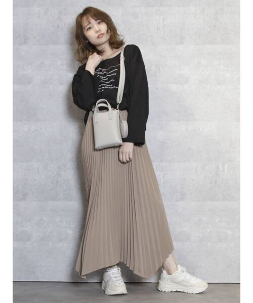 dazzlin（ダズリン）の「メッセージロンT（Tシャツ/カットソー・レディース・オフホワイト/ブラック/グレー・FREE）」の18枚目の写真