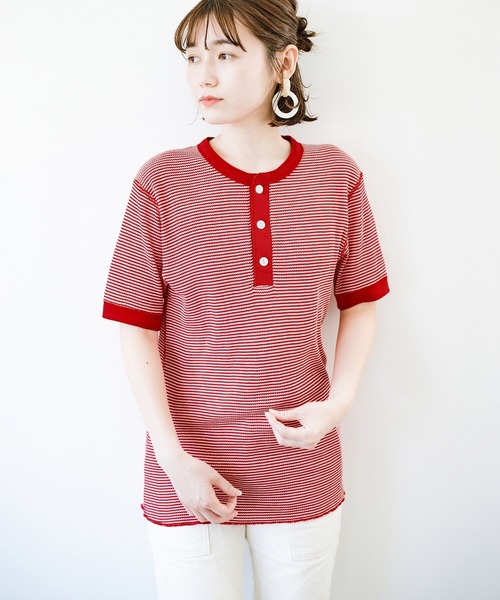 Healthknit(ヘルスニット)の「軽くて楽な着心地のベーシックワッフルヘンリーネックTシャツ by Healthknit(Tシャツ/カットソー・レディース・ブラック系その他/レッド系その他・MEDIUM)」の1枚目の写真