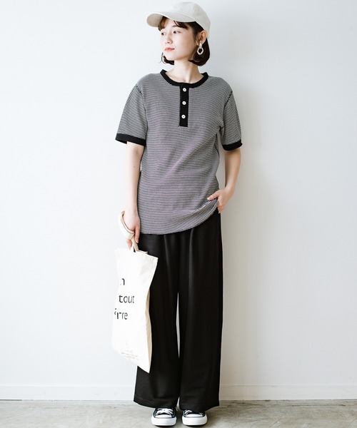 Healthknit(ヘルスニット)の「軽くて楽な着心地のベーシックワッフルヘンリーネックTシャツ by Healthknit(Tシャツ/カットソー・レディース・ブラック系その他/レッド系その他・MEDIUM)」の15枚目の写真