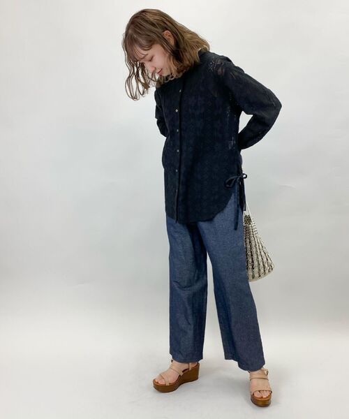 fredy repit（フレディレピ）の「レースバンドカラーシャツ（シャツ/ブラウス・レディース・オフホワイト/ブラック・38）」の5枚目の写真