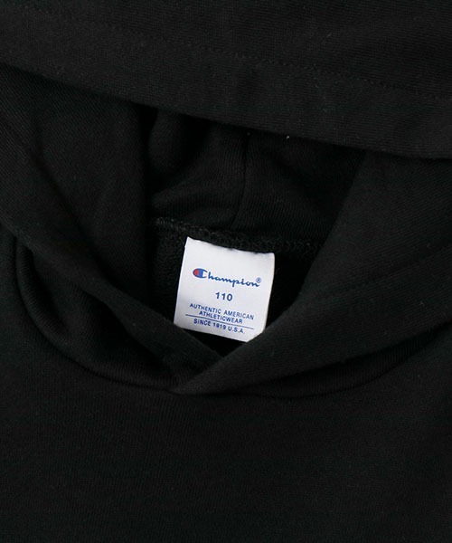Champion(チャンピオン)の「【Champion/チャンピオン】キッズ ベーシック フーデッドスウェットシャツ(パーカー・キッズ・ネイビー/ブルー/ベージュ/ブラック/グレー/オフホワイト/チャコール/ブラウン/ベージュ系その他3・110/160/140/150/120/130/100)」の19枚目の写真