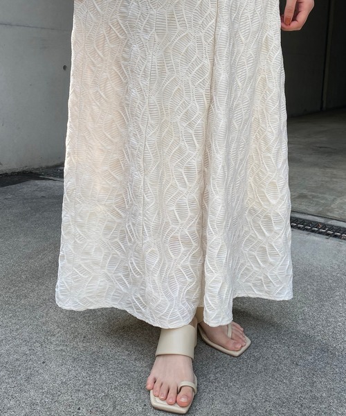 CAPRICIEUX LE'MAGE（カプリシューレマージュ）の「〈新色追加/イエロー〉カットレース6枚ハギスカート（スカート・レディース・アイボリー/ブラック/イエロー・FREE）」の4枚目の写真