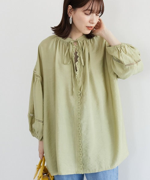 Sugar spoon（シュガースプーン）の「・SUGAR SPOON 2wayギャザーチュニック＊（シャツ/ブラウス・レディース・ピンクベージュ/オフホワイト/ブラック/グリーン系その他3・FREE）」の3枚目の写真